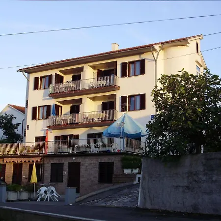 Apartment Apartman Ljubica Malinska